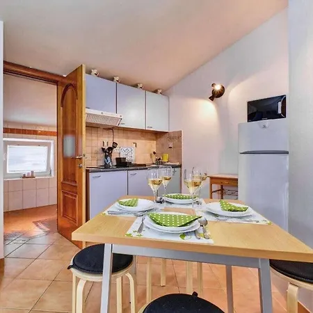 Holiday home Una With Sea View Near Beach *
